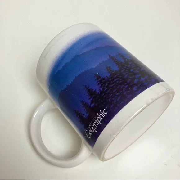 Vintage Wolf Mug Canadian Geographic Blue Ceramic Coffee Rare - Picture 9 of 14